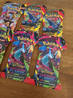 Pokemon TCG: ME Phantasmal Flames Sleeved Booster Packs X6 - Image 3