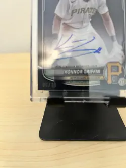 2025 Bowman Prospect Mojo Autographs#BMA-KG Konnor Griffin Black Refractor /10 - Image 3
