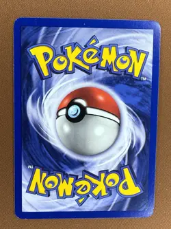 Pokemon Beedrill Base Set 17/102 Rare 1999 - Image 2