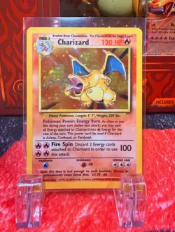 Pokemon TCG Charizard 004/102 Base Set Holo Unlimited Rare 1999. MP - Image 1