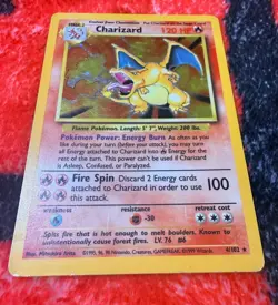 Pokemon TCG Charizard 004/102 Base Set Holo Unlimited Rare 1999. MP - Image 3