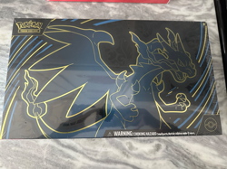Pokemon Lot: / Mega Charizard X ex UPC. - Image 1