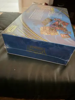 [COLLECTION ONLY] Pokemon TCG: Mega Charizard X ex Ultra-Premium Collection - Image 4
