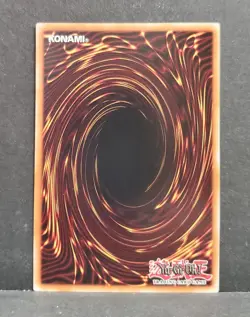 YuGiOh BLUE EYES WHITE DRAGON OP28-EN001 Promo New - Image 2