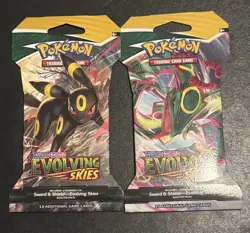 X2 Pokemon TCG: Sword & Shield - Evolving Skies Sleeved Booster Pack - Image 1