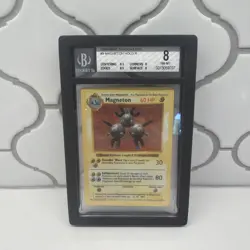 Pokemon 1999 Base Set Unlimited Magneton #9 (Beckett 8 NM-MT) 9/102 bgs - Image 1