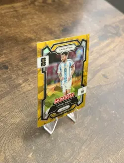 2026 Panini Prizm Monopoly FIFA World Cup Lionel Messi Gold Cracked Ice SP #1 - Image 4