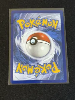 Pokemon TCG Pikachu 005/025 Celebrations Anniversary Holo Rare 60HP - Image 2