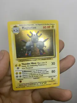 Pokemon TCG Magneton 9/102 Base Set Holo Rare NM/MINT VINTAGE - Image 1