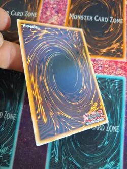 Yu-Gi-Oh! Dark Magician LC01-EN005 Ultra Rare Limited Near Mint h8/ - Image 4