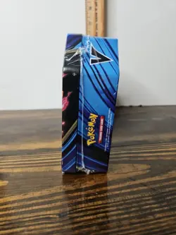Pokemon TCG Zamazenta V Tin Box 5 Booster Packs Sword & Shield Legends of Galar - Image 4