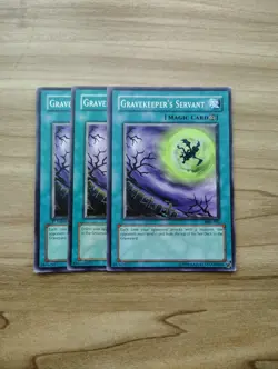 Yu-Gi-Oh! - Gravekeeper's Servant 3X - Full Playset - Image 1