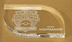 Pokemon City Championship Etched Glass Trophy 2014 Champion with Original OOP - Image 4