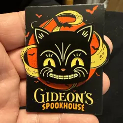 Gideon's Bakehouse Spookhouse Black Cat Glow In Dark Limited Edition Pin 2024 - Image 1