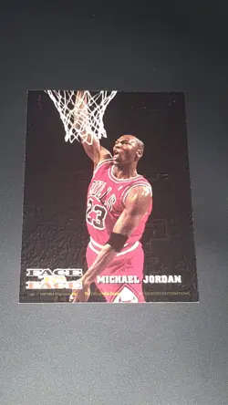 🔥🔥1993-94 Michael Jordan NBA Hoops Face To Face Insert 90's HOT CARD!!🔥GOAT - Image 1
