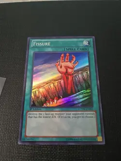 Yugioh Fissure LCYW-EN055 Super Rare 1st Ed NM - Image 1
