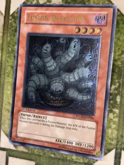 YuGiOh FUSION DEVOURER Ultimate Rare STON-EN020 - Image 1