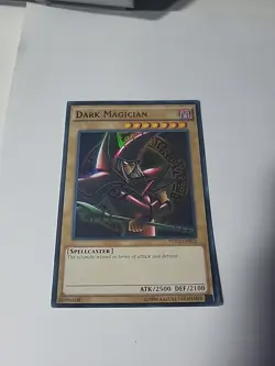Yu-Gi-Oh! - Dark Magician - Ultra Rare - YGLD-ENB02 - Unlimited-VLP - Image 1