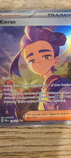 Kieran 174/131 Pokemon TCG SV: Prismatic Evolutions Special Illustration Rare NM - Image 2