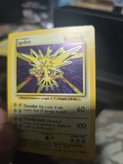 Zapdos 16/102 Pokemon Card Unlimited Edition Holo Rare Base Set 1999 HP - Image 3