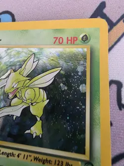 Pokemon 2000 Base Set 2 Scyther Holo Rare Card 17/130 MP Condition - Image 2