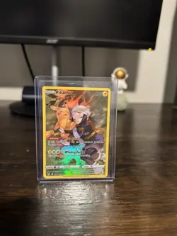 Pokemon Pikachu Lost Origin Trainer Gallery TG05/TG30 Holo Ultra Rare - Image 1