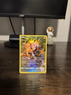 Pokemon Pikachu Lost Origin Trainer Gallery TG05/TG30 Holo Ultra Rare - Image 2