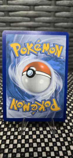 Butterfree VMAX 002/189 Swsh03: Darkness Ablaze Holo Pokemon Card TCG - Image 4