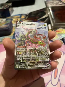 Pokemon Rayquaza VMAX Alternate Art Secret Rare Holo 218/203 Evolving Skies LP - Image 3