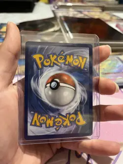 Pokemon Rayquaza VMAX Alternate Art Secret Rare Holo 218/203 Evolving Skies LP - Image 5