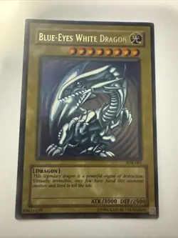 Yu-Gi-Oh Blue-Eyes White Dragon SDK-001 Ultra Rare Unlimited Starter Deck - Image 1