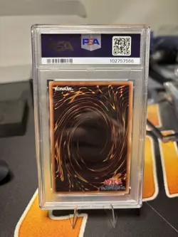 Yu-Gi-Oh! Dragon Master Magia Quarter Century Card Blue Eyes PSA 10 Holo - Image 4