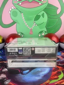 Pokemon TCG Scarlet & Violet Prismatic Evolutions Elite Trainer Box ETB Sealed🌈 - Image 3