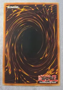 Yu-Gi-Oh Dark Magician SDY-006 1st Edition Ultra Rare NM/LP - Image 2