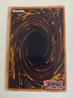 Yugioh - Celtic Guardian - LOB - Super Rare - 25th NM - Free Holographic Card A - Image 2