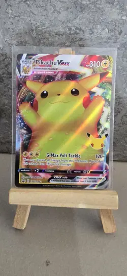 Pokemon TCG Pikachu Vmax Sword & Shield Swsh062 Holo Promo - Image 1