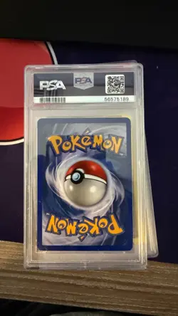 Onix 84/110 Legendary Collection Pokemon PSA 9 - Image 2