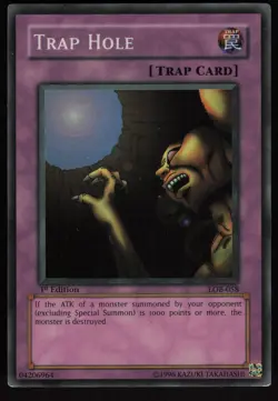 Trap Hole LOB-058 WAVY Super Rare 1st Edition Yu-Gi-Oh - Image 1