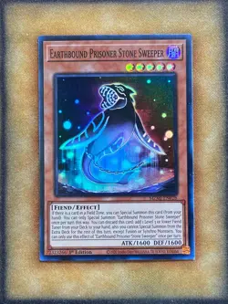 Yugioh Earthbound Prisoner Stone Sweeper MZMI-EN028 Super Rare 1st Ed LP - Image 1