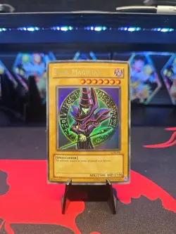 Dark Magician LOB-005 The Legend of Blue Eyes White Dragon Unlimited - Image 1