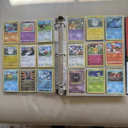 🔥Pokemon Card Binder Collection Lot ⭐ 432 Cards ⭐NO TRAINERS or ENGERY⭐ RARE🔥 - Image 4