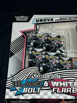 New Pokemon TCG: UNOVA Heavy Hitters Premium Collection 2 pack Costco Sealed - Image 2