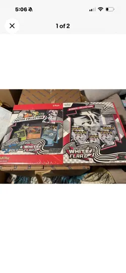 Pokemon Black Bolt and White Flare Binder + Poster Collection Sam's Club - Image 1