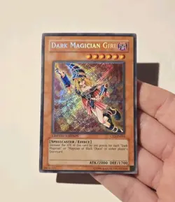 Yugioh Dark Magician Girl CT2-EN004 Secret Rare Limited Edition MP - Image 3