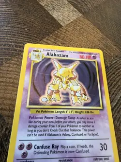 Pokemon Rare Alakazam 001/102 Base Set Holo - Image 2