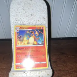 Pokemon Charizard 001/185 Vivid Voltage Card 170 HP Battle Sense Royal Blaze - Image 1