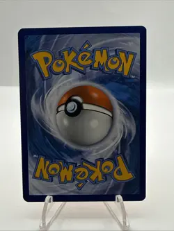Charizard 025/185 2020 Pokemon TCG Normal Vivid Voltage NM - Image 2
