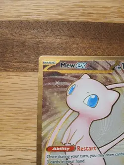Pokemon TCG Mew EX Metal Gold NM 205/165 Scarlet & Violet 151 Promo Card - Image 4