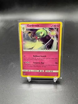 Gardevoir Pokemon TCG Lost Thunder Cosmos Holo 141/214 - Image 1