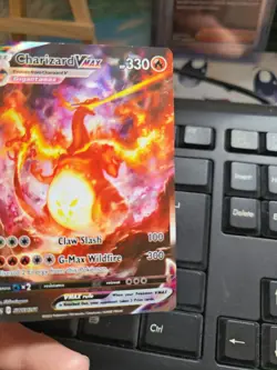 Charizard VMAX SWSH261 SWSH: Sword & Shield Promo Cards Holo - Image 5
